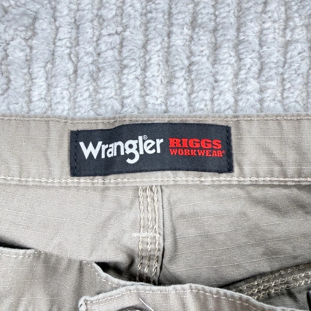 Wrangler Riggs Workwear Carpenter Pants Mens 42x30 Khaki Ripstop Utility Rugged